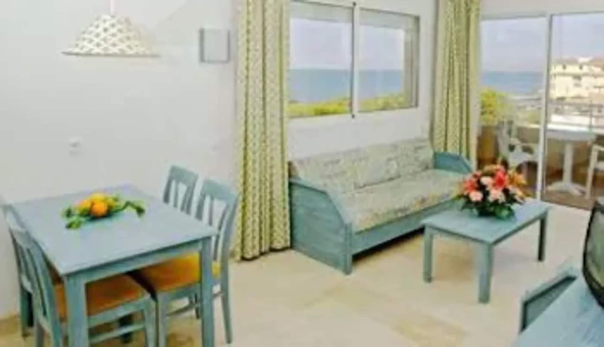 Aparthotel Dunes Platja 4*