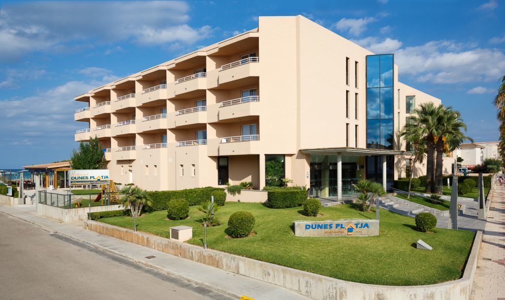 Dunes Platja Aparthotel 4*